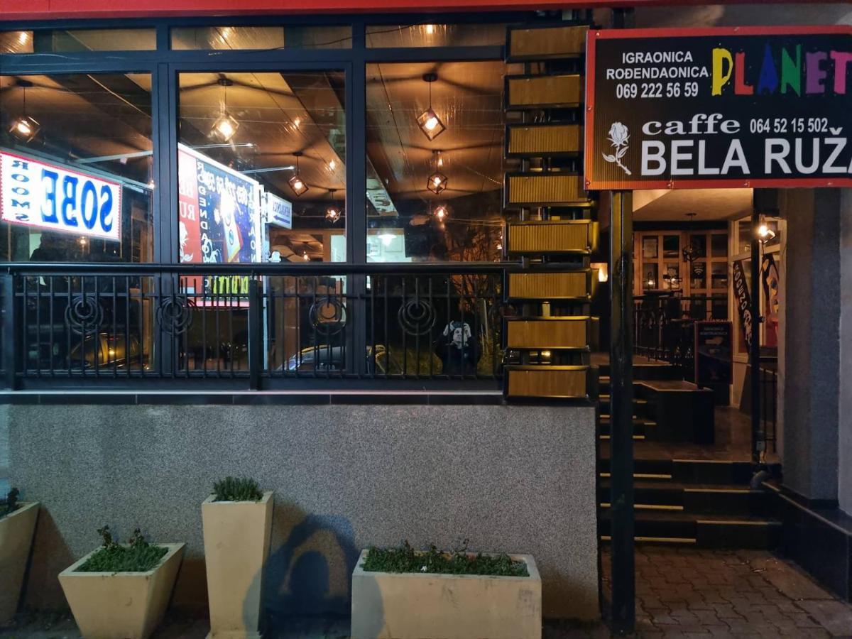 Bela Ruza Hotel Belgrád Kültér fotó