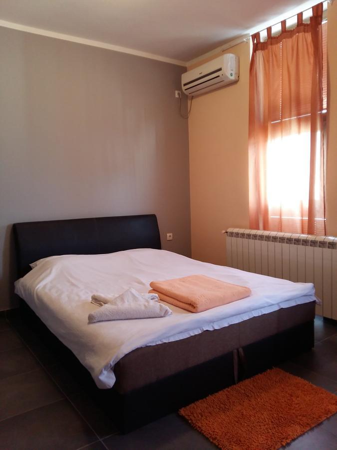 Bela Ruza Hotel Belgrád Kültér fotó